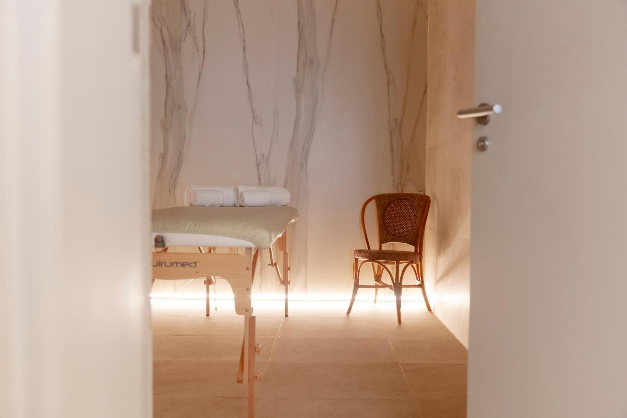Hotel Honucai (adults Only)